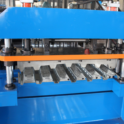 Máquina de fabricación de baldosas de cubierta de placa de acero del sistema PLC 15 - 20 m/min
