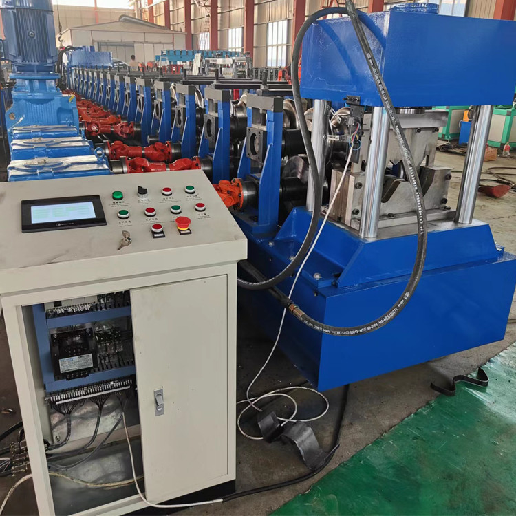 11kw 5.5kw GI Highway Guardrail Roll Forming Machine Cr12Mov Material de corte de cuchillas
