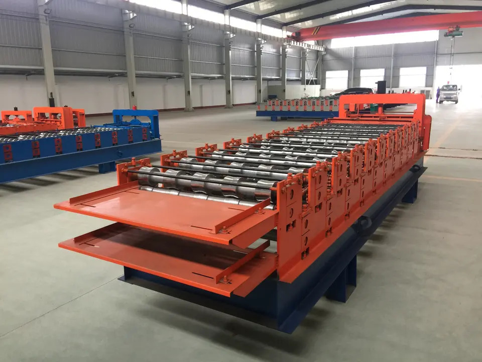 840 900 tipo tejado de la capa doble IBR laminar la formación de control del PLC de la máquina