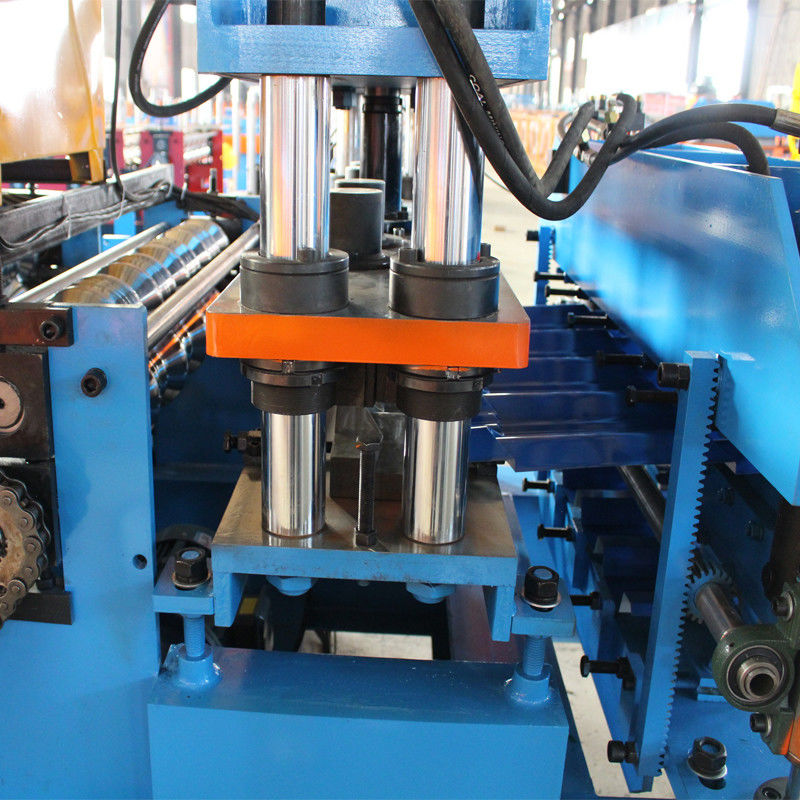 2025 nuevo diseño Trapezoidal y acristalado Doble capa de tejado de cubierta de chapa de techo de baldosas máquina de formación de rollos