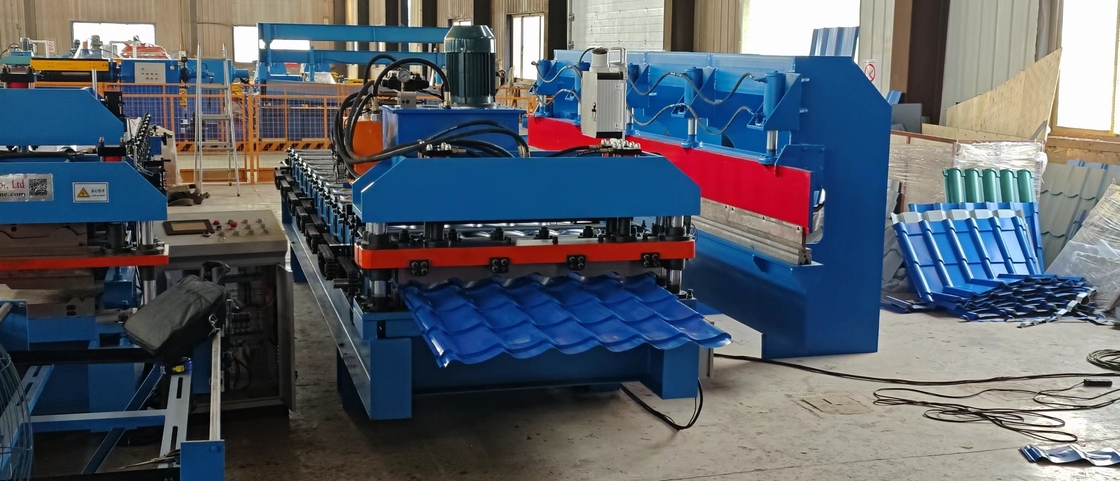 Máquina formadora de rollos de techo de control 8-15m/Min Plc para bobina de acero prepintada