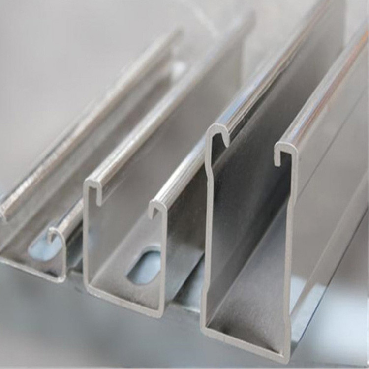 PL Máquina de moldeado de rodillos de techo de metal ajustable para soporte de paneles solares