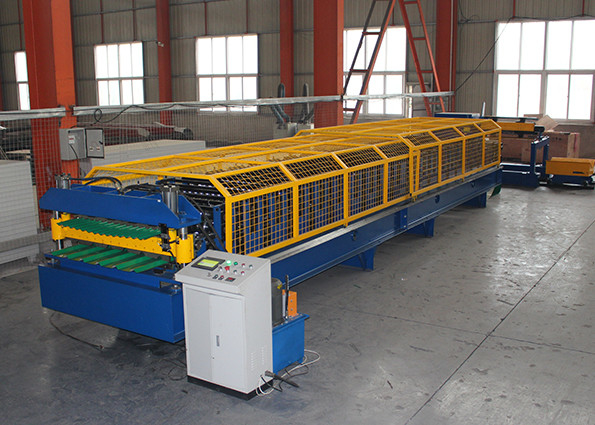 Máquina de formación de láminas de techo de acero de doble capa de alta precisión IBR ondulada acristalada