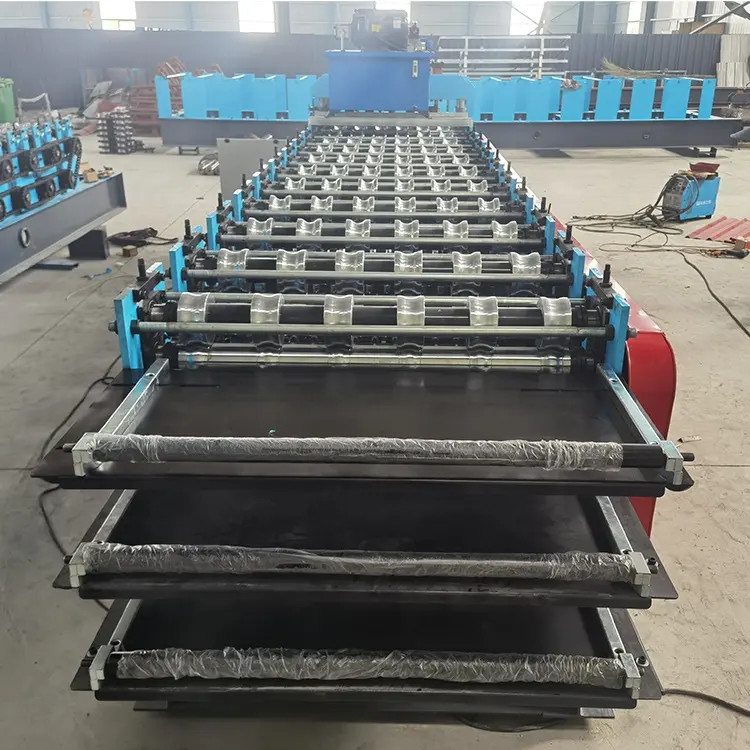 Máquina de moldeado de paneles de techo con potencia de corte de 5,5 kW y corte hidráulico