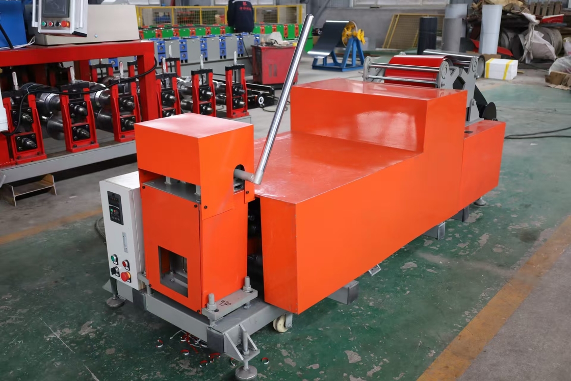 Máquina portátil de moldeado de rodillos sin costura para láminas de acero galvanizadas