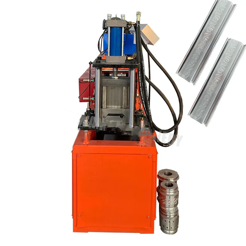 Máquina para hacer puertas con persiana de rodillo de metal / cuadro de puertas con persiana de rodillo de acero