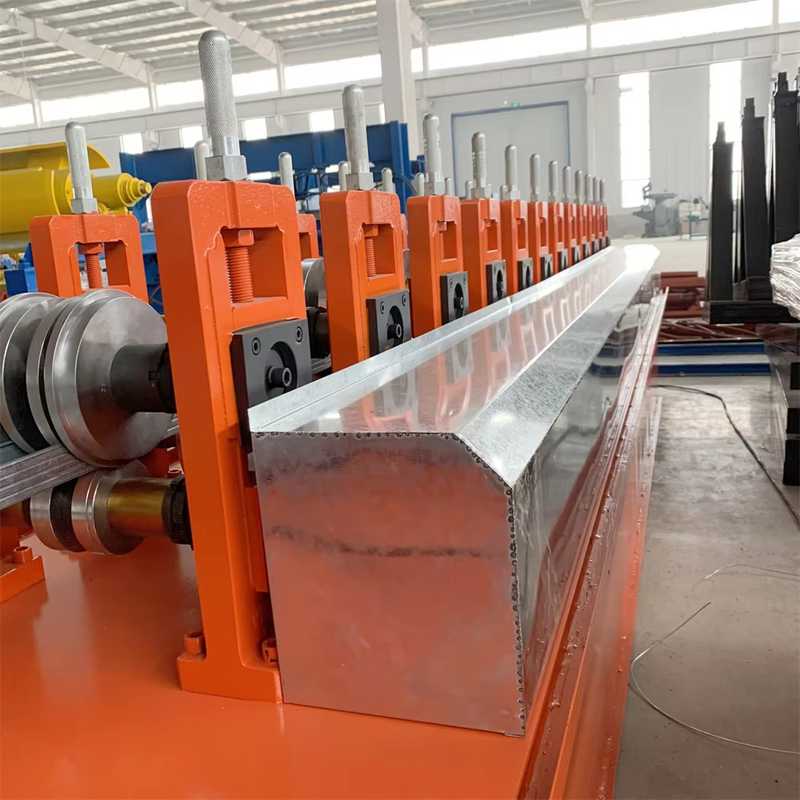 Sistema de control PLC piezas de procesamiento de acero galvanizado U viga de acero U canal de acero estructural C Z U canal de perfiles de purlin máquina de formación de rollos