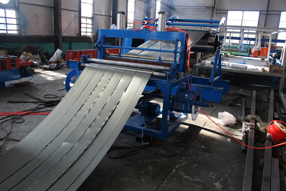 Máquina de producción de línea de corte de bobina de acero de alta velocidad con desenrollador y recollador hidráulico