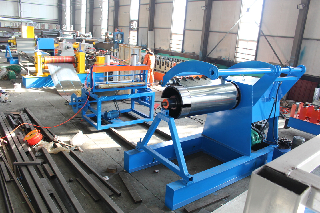 1200 mm de ancho 3-6 mm de acero de bobina de alta velocidad línea de producción de corte máquina con descollador hidráulico y recollador