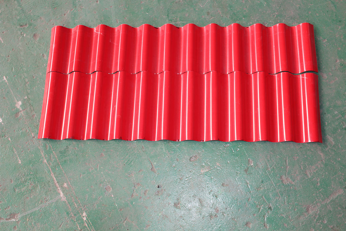 380v 50hz laminado de cubierta de hoja de rodillo de la máquina de formación de funcionamiento estable larga vida útil