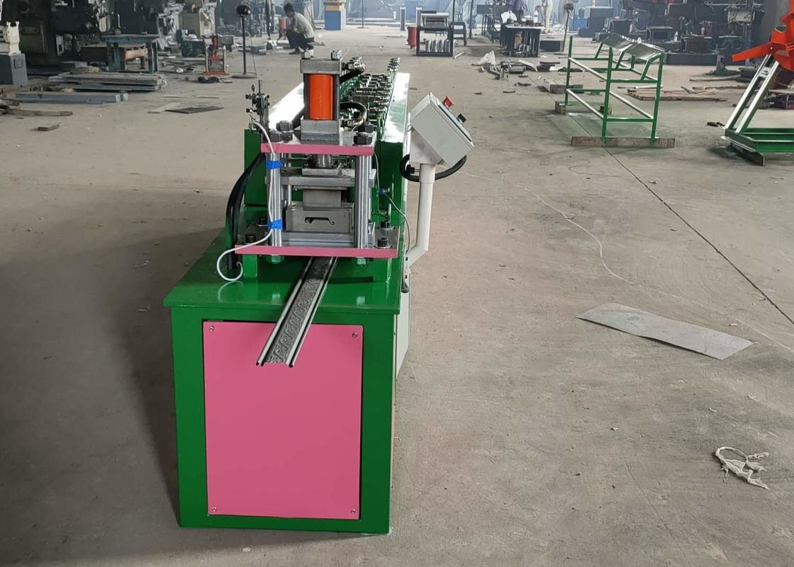 Rollo de la velocidad 20-30m/Min Rolling Shutter Door Slats del metal que forma la máquina