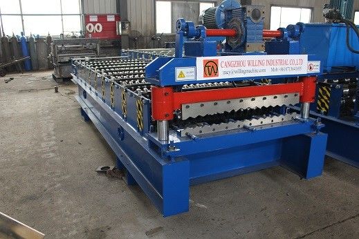 La onda forma 0.9m m que 3.5kw acanaló el rollo del tejado que formaba la máquina