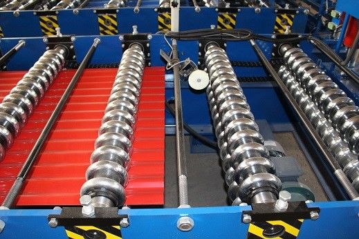 La onda forma 0.9m m que 3.5kw acanaló el rollo del tejado que formaba la máquina