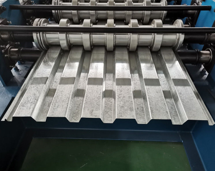 Rollo coloreado perfil trapezoidal de la cubierta de piso del metal que forma la máquina