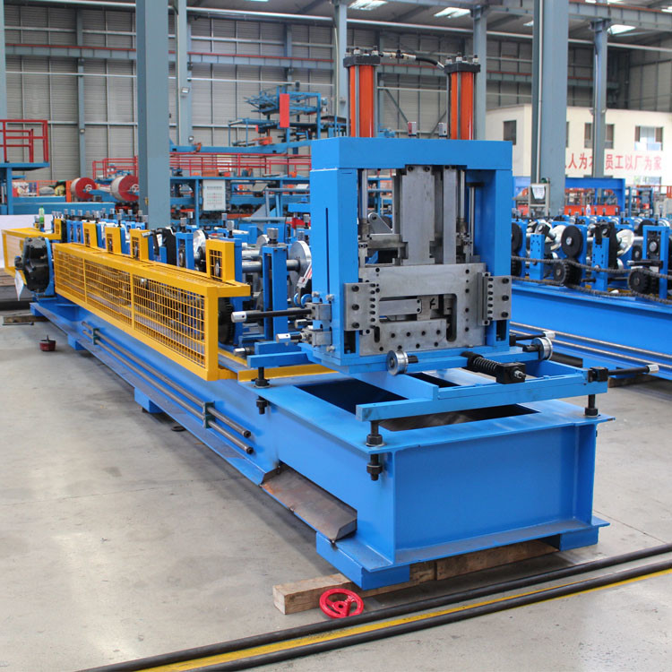 Maquinas para la fabricación de purlín de acero CZ para un grosor de 1,5 a 3,0 mm a una velocidad de formación de 10 a 22 m/min