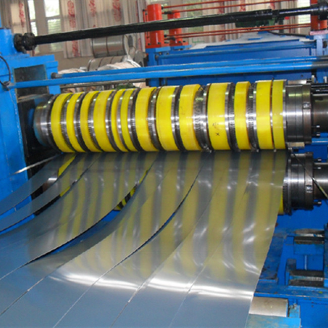 corte de 0.3-2x1250m m a la longitud y a la línea máquina plateada de metal el rajar completamente automática