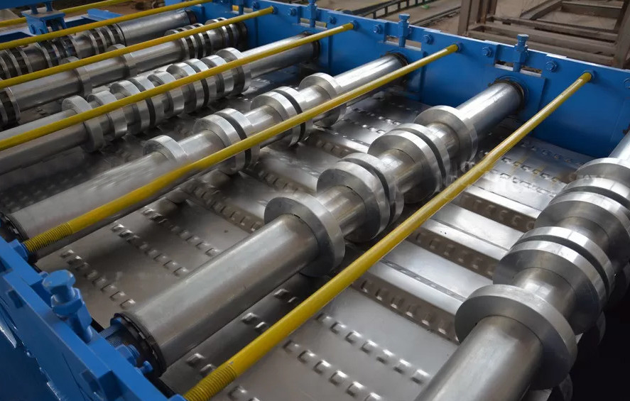 Velocidad galvanizada de las filas del acero 15m/Min Floor Deck Forming Machine 28