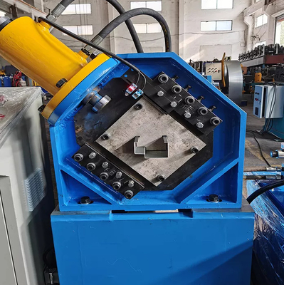 El rollo del marco de puerta del metal de la velocidad rápida que formaba la máquina modificó para requisitos particulares