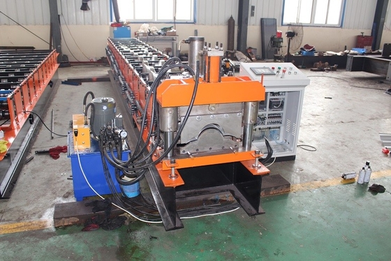 Máquina de Ridge Roofing Tile Roll Forming del control del Plc para el edificio