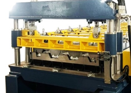 Rollo de la cubierta de piso 915 que forma el sistema hydráulico completo de la máquina automáticamente