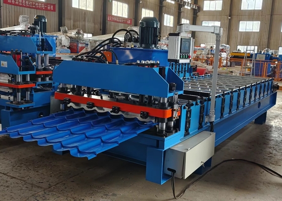 Máquina formadora de rollos de techo de eje de plc de 70 mm para tejas metálicas esmaltadas