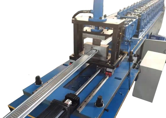 Máquina de corte hidráulica automática de obturación de rodadura Producción sin esfuerzo 18 estaciones