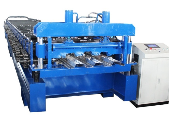 Máquina de moldeado de rodillos de cubierta de metal de 4 t Voltado 380v 50hz 3 fases Diámetro del eje 50 mm