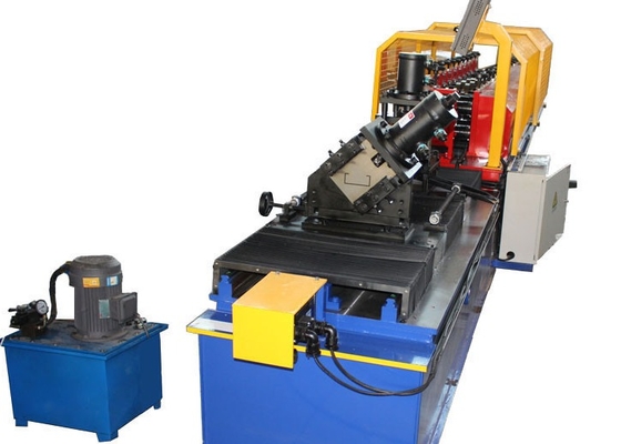 10-15m/min Velocidad C Canal de la máquina de formación de rollos con 5.5kw de potencia