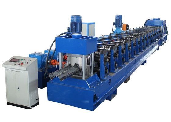 Eficiencia Máquina de formación de barandillas controlada por PLC con GCr12 Roller 380V 50Hz de potencia