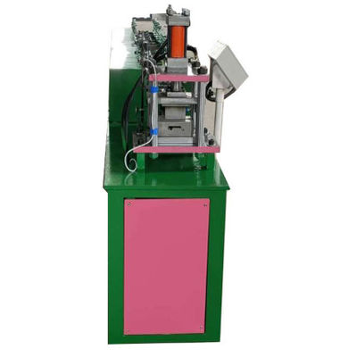 Cadena del metal que conduce el rollo de la puerta del obturador que forma la velocidad 20-30m/Min de la máquina