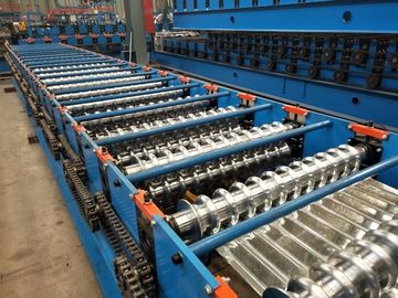 Perno prisionero automático y rollo de la pista que forma la máquina 2,5 pulgadas de costillas del medio