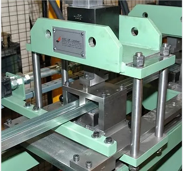 Perno prisionero durable del control del Plc y rollo de la pista que forma la máquina